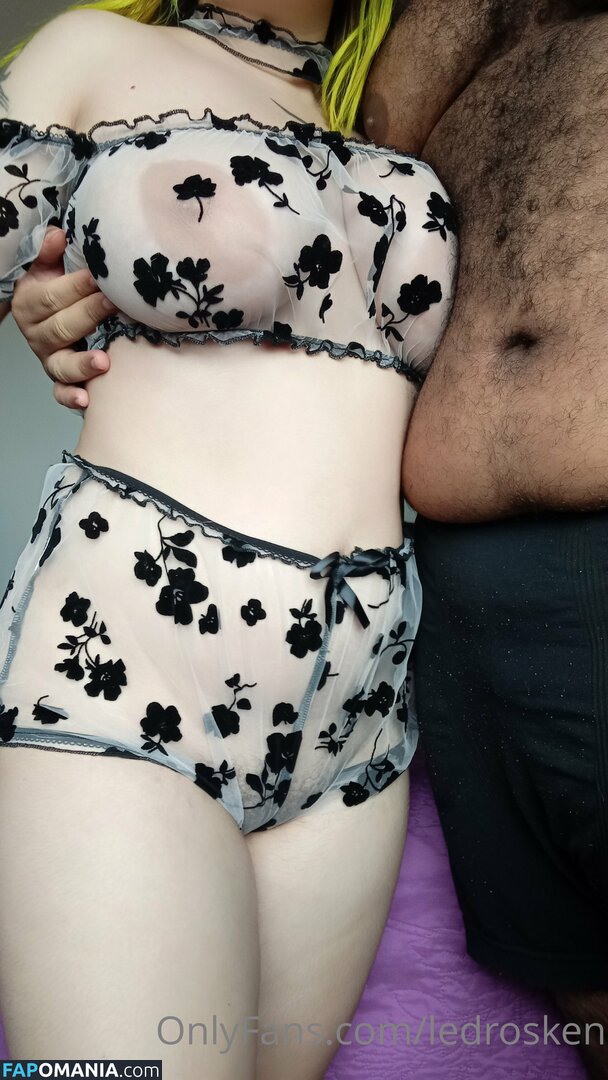 nyx525 / nyxie_ledros Meztelen OnlyFans  Kikerült fotó #4