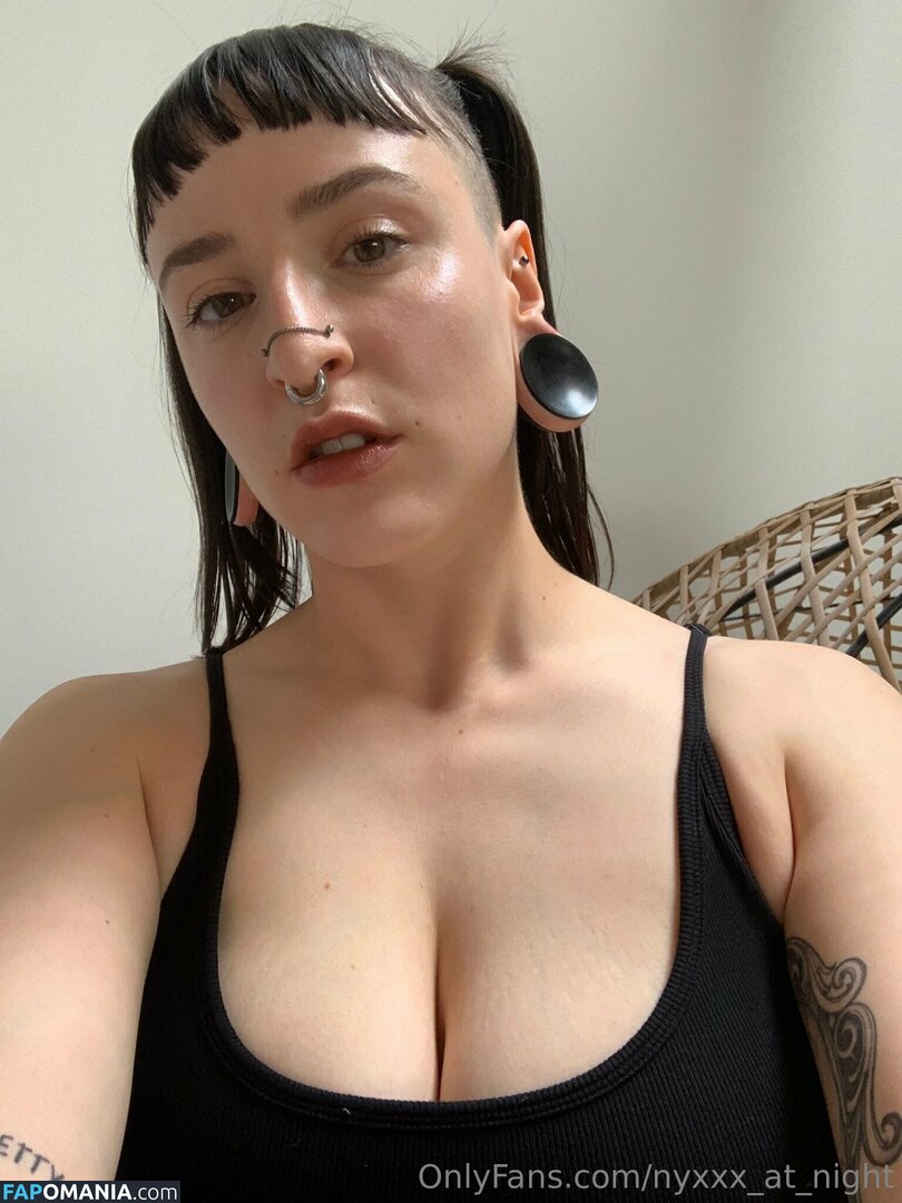 nyxxx_at_night Meztelen OnlyFans  Kikerült fotó #2