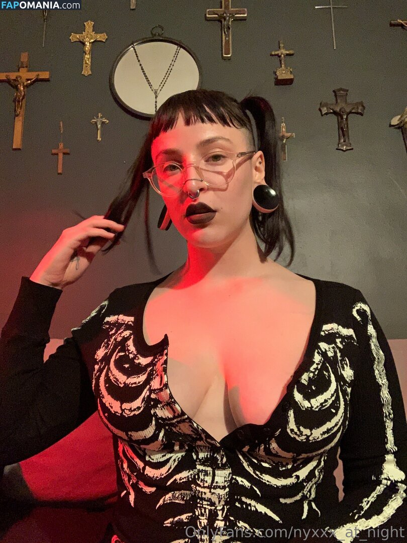 nyxxx_at_night Meztelen OnlyFans  Kikerült fotó #7