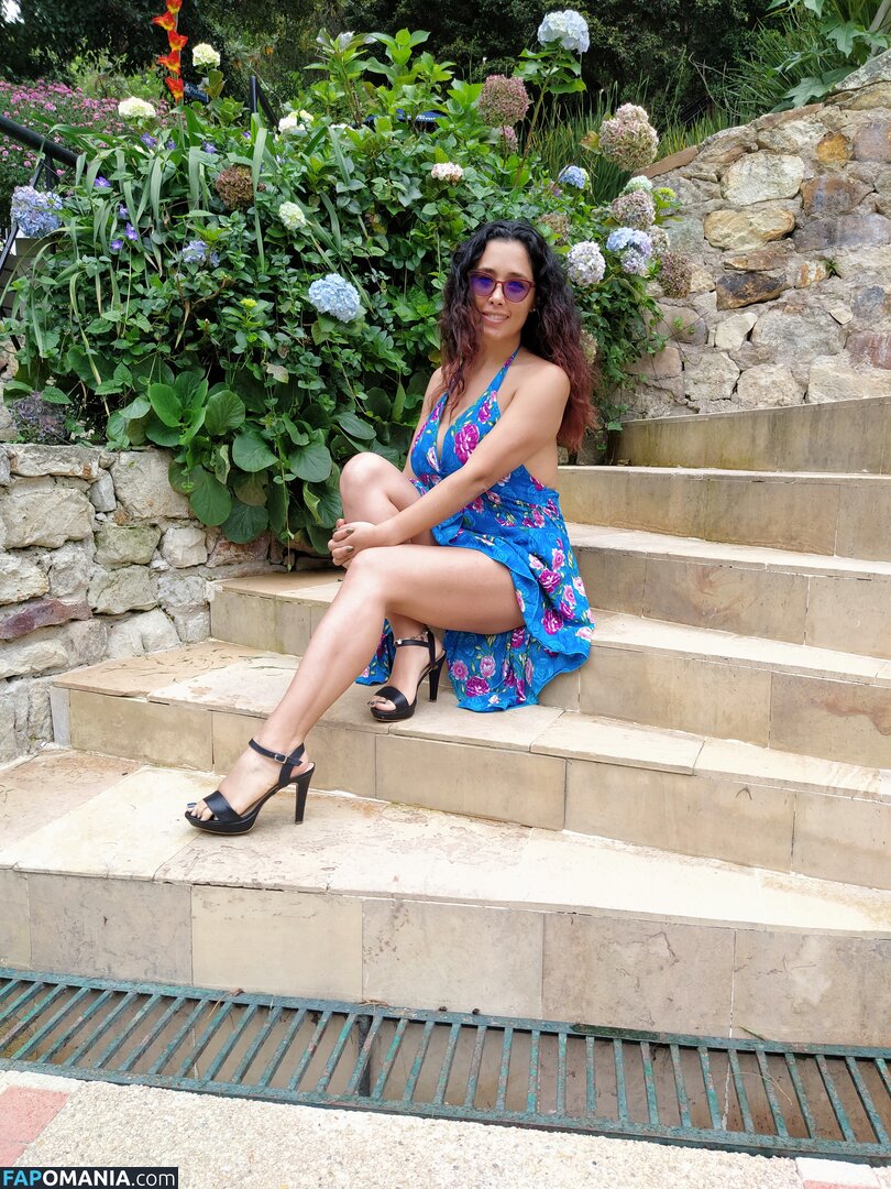 Officefacil / Vivi Becerra / vivi.v / vivi_officefacil / vivib0808 Meztelen OnlyFans  Kikerült fotó #131