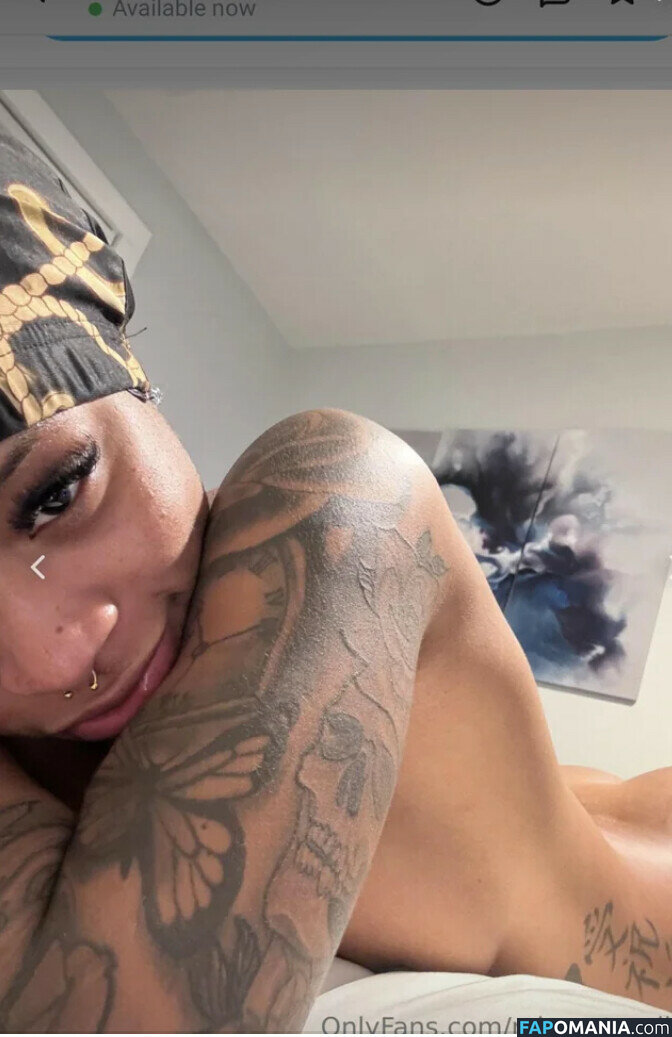 Official_liyahhh / missnaturalbby / thepollygirls Meztelen OnlyFans  Kikerült fotó #15