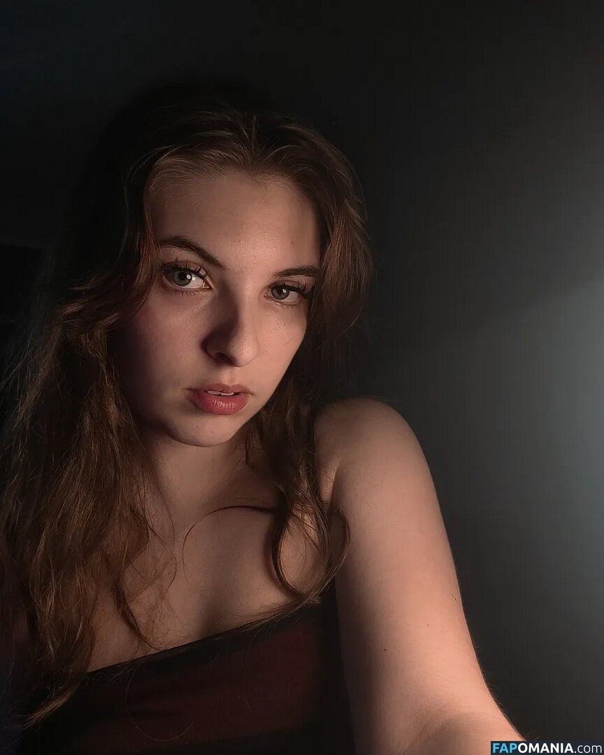 Minty / OkayMintyDust1 / Okaymintydust / https: Meztelen OnlyFans  Kikerült fotó #1