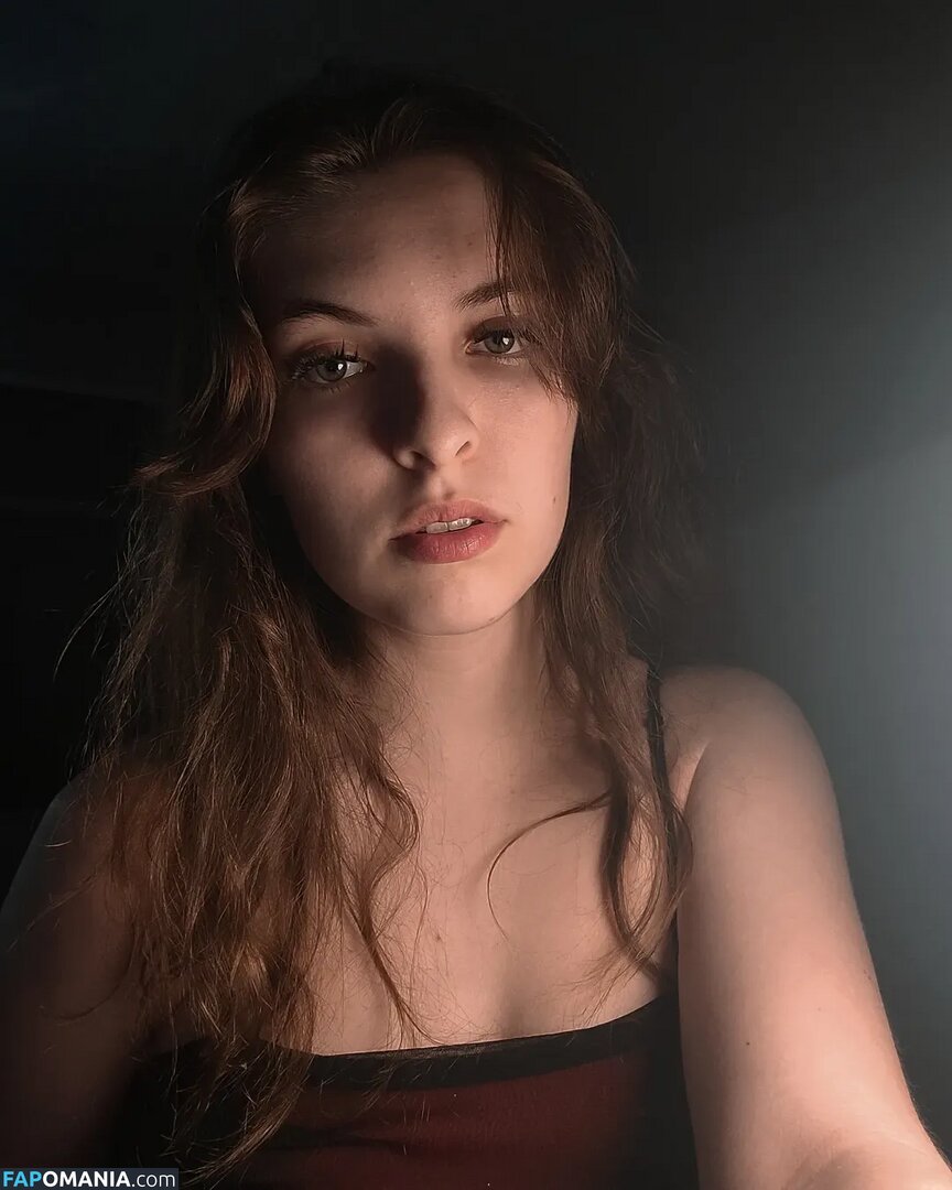 Minty / OkayMintyDust1 / Okaymintydust / https: Meztelen OnlyFans  Kikerült fotó #2