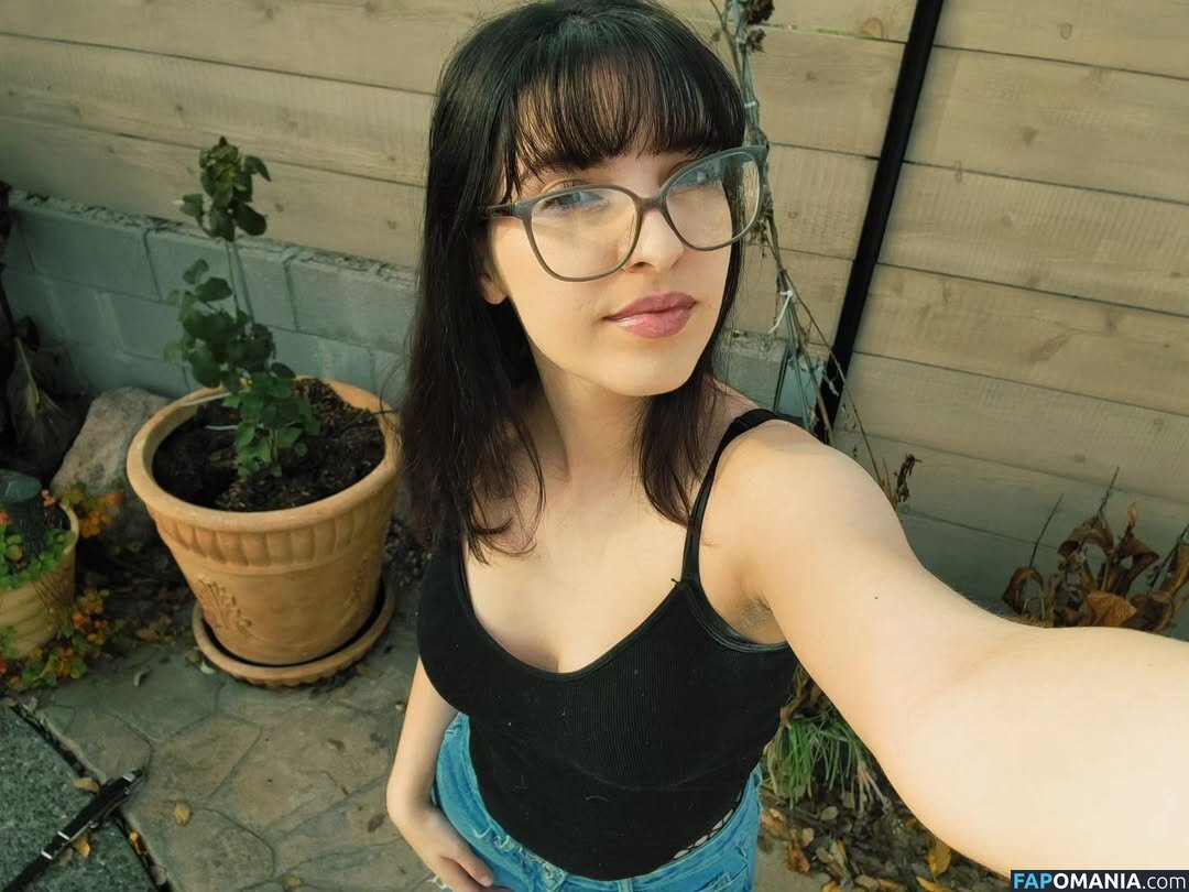 Minty / OkayMintyDust1 / Okaymintydust / https: Meztelen OnlyFans  Kikerült fotó #18