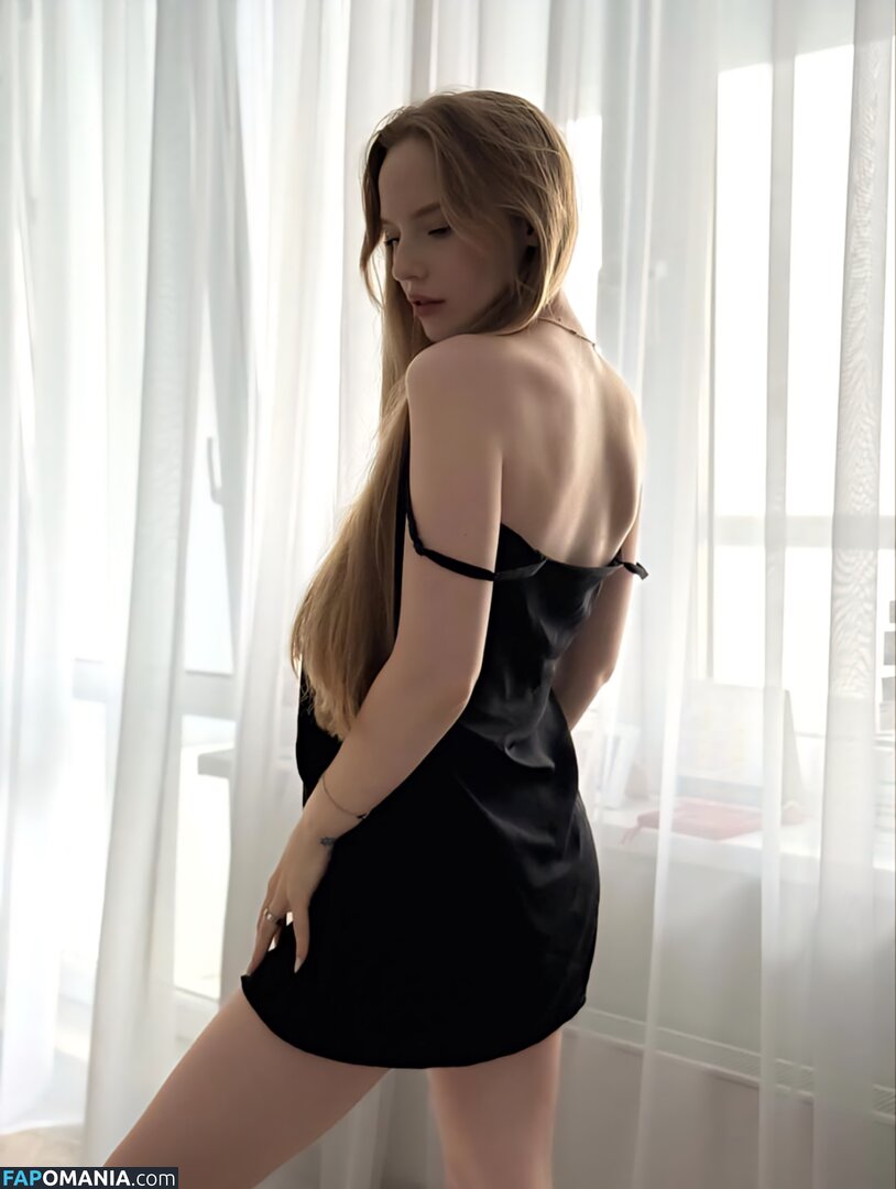 Oksana Neveselaya / https: / o_neveselaya / ok_neveselayaa / theoksanarose Meztelen OnlyFans  Kikerült fotó #43