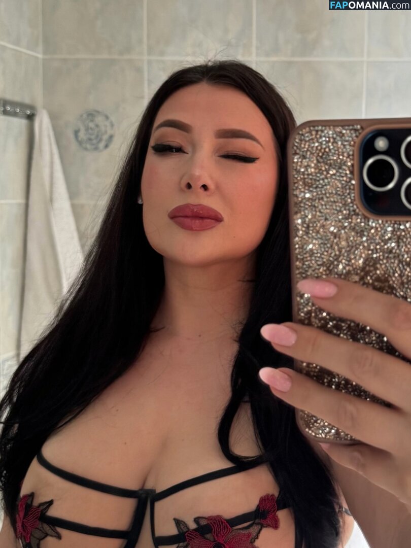 Olartery / Olartery1 / merriolya / olga goncharova Meztelen OnlyFans  Kikerült fotó #1