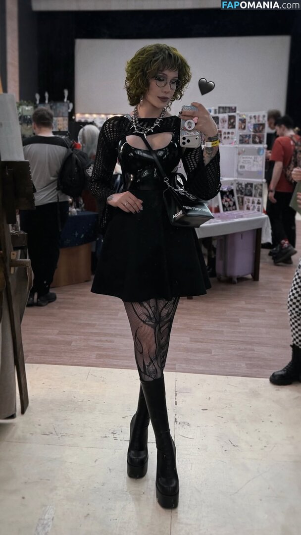 Olga Haku @frau_haku / frau_haku Meztelen OnlyFans  Kikerült fotó #3