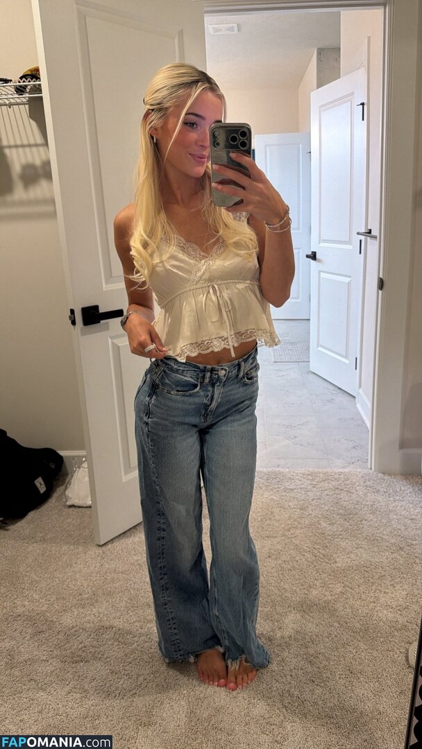 Olivia Dunne / https: / livvydunne / oliviadunne Meztelen OnlyFans  Kikerült fotó #12