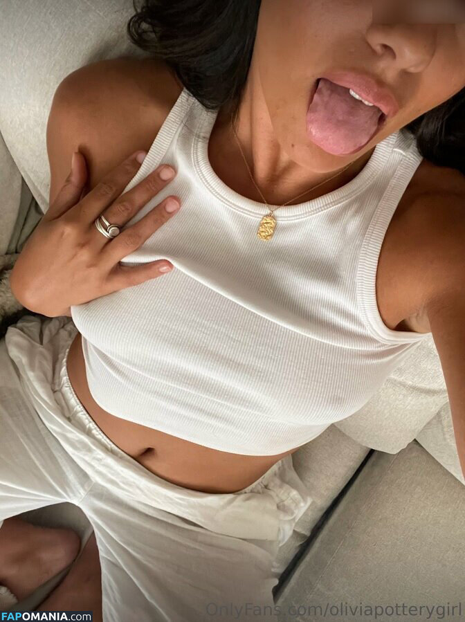Olivia Webb / Potterygirl / oliviahamerwebb / oliviapotterygirl Meztelen OnlyFans  Kikerült fotó #11