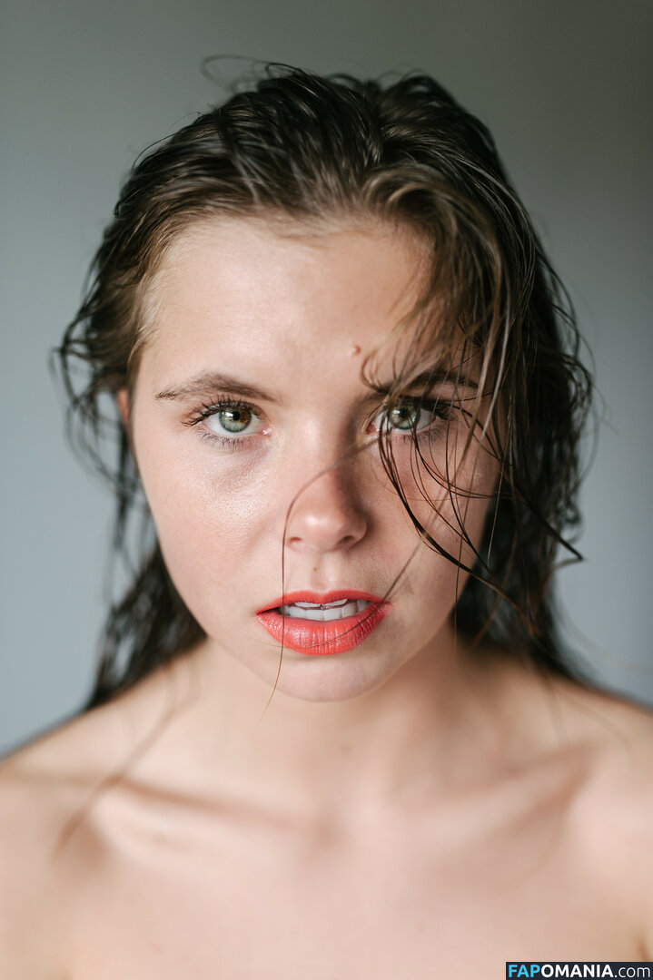Oliwia Pawelczak / oliwiaorwhatever Meztelen OnlyFans  Kikerült fotó #60