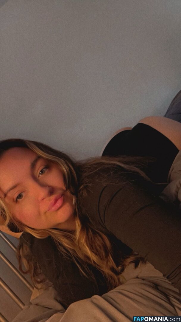oohkarla / oohkarlalala Meztelen OnlyFans  Kikerült fotó #3