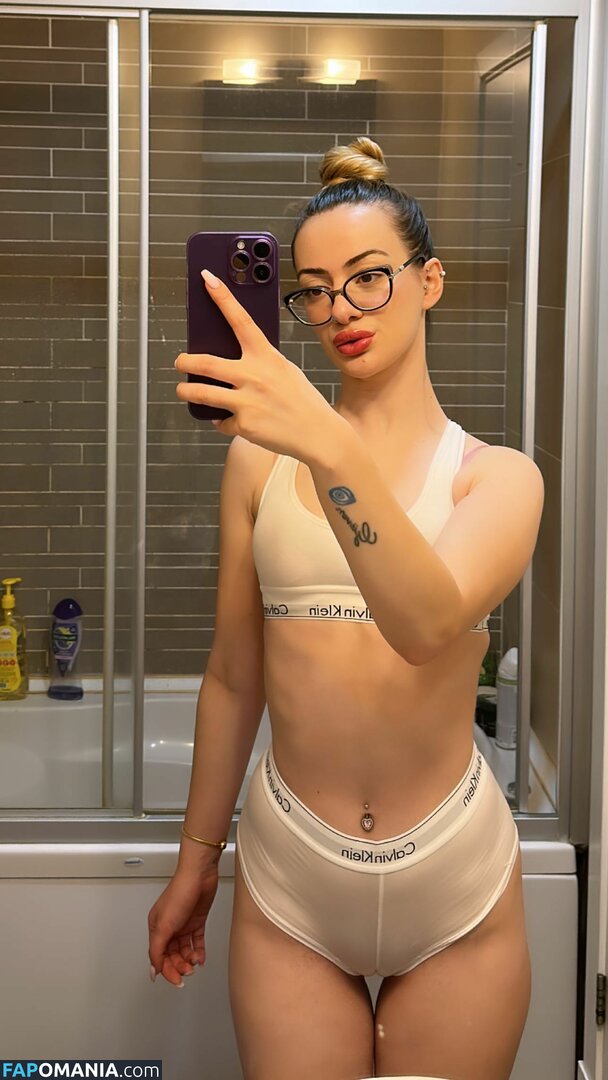 Oznur Guven / oz_nurunuz / oznurunuz / oznurunuzz Meztelen OnlyFans  Kikerült fotó #15