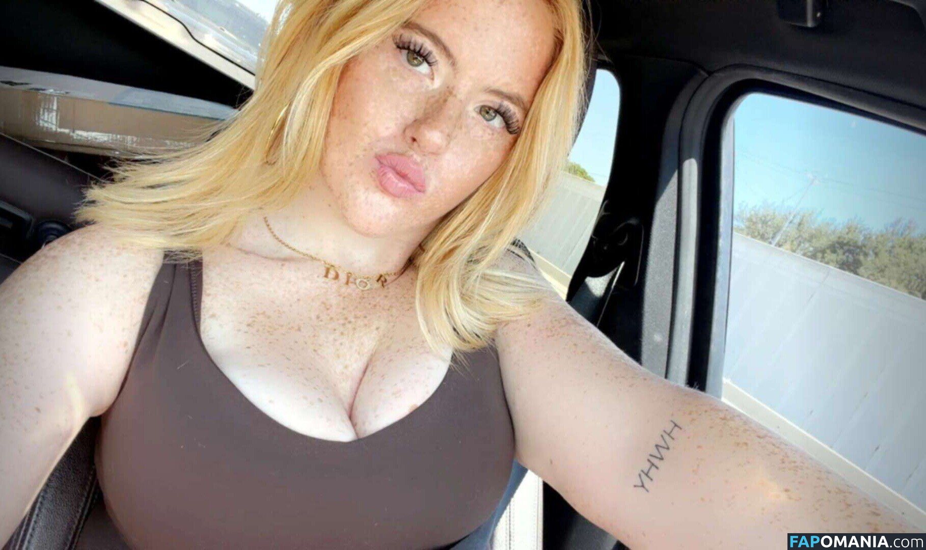 paigehenne717 / paigevanzant Meztelen OnlyFans  Kikerült fotó #11