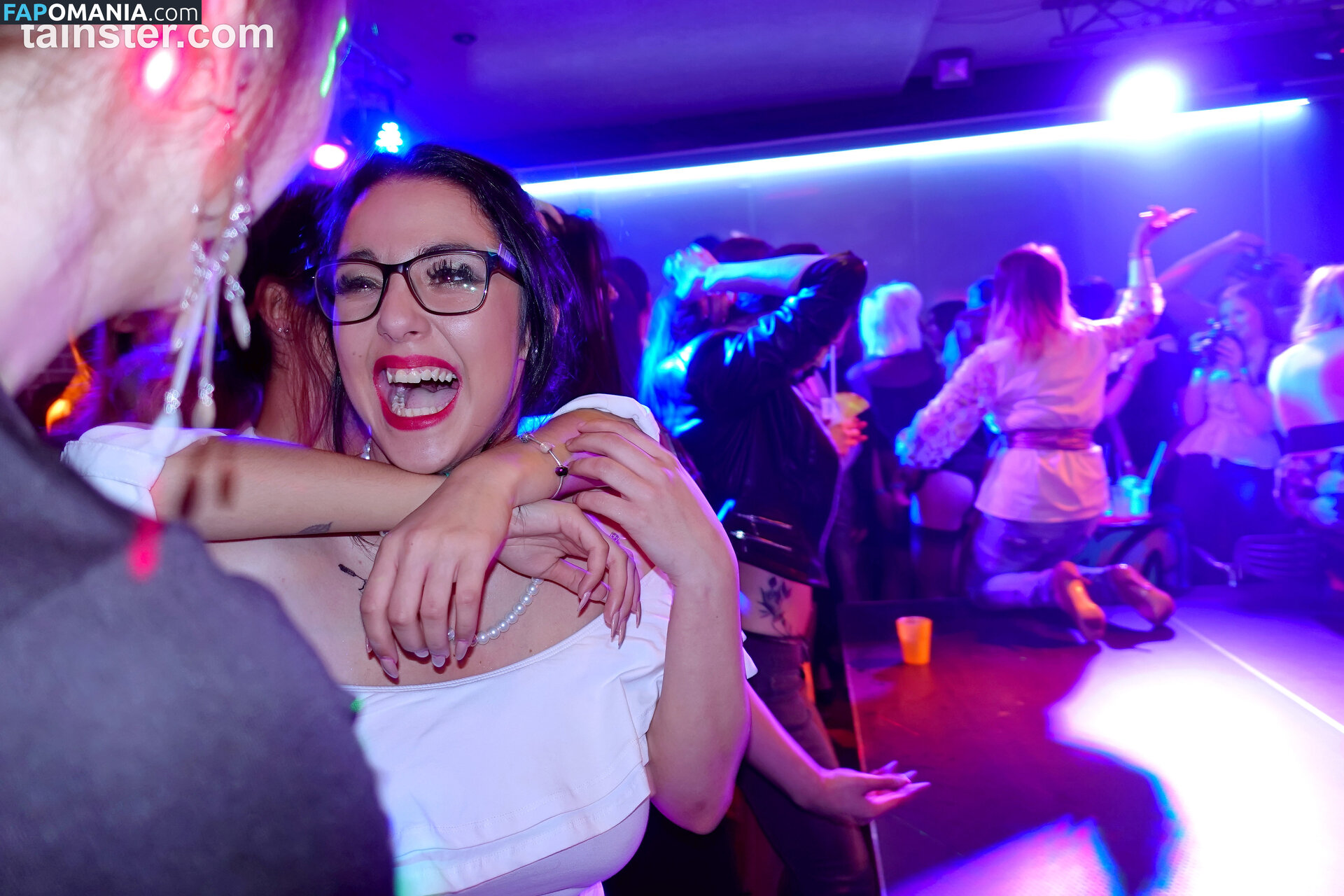 Party Hardcore Model Thread Meztelen OnlyFans  Kikerült fotó #1