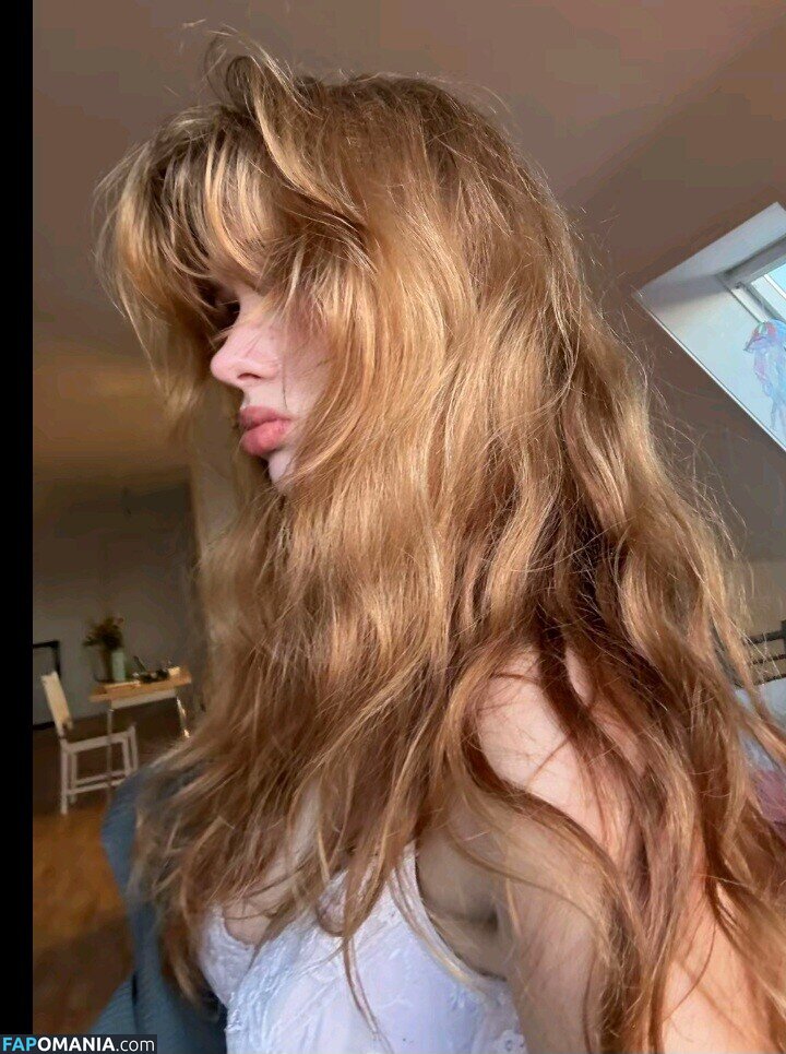 Aurora / allnaturalaurora / andrew ate / patrickbatman111 / patrickbatmanya Meztelen OnlyFans  Kikerült fotó #2