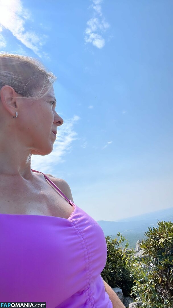 Peacefulfit / melissaluvsu Meztelen OnlyFans  Kikerült fotó #18