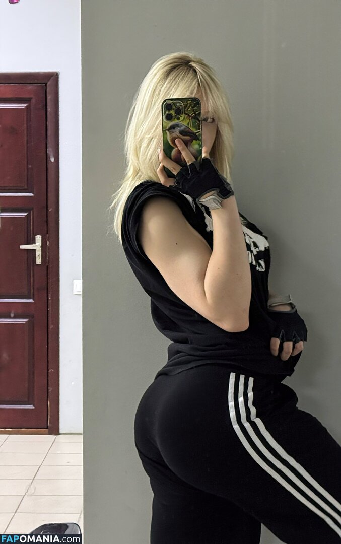 Pelememe / pelmen_memes Meztelen OnlyFans  Kikerült fotó #3