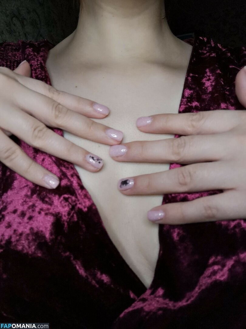 Pelmeshek_Syma / redfury_fox Meztelen OnlyFans  Kikerült fotó #2