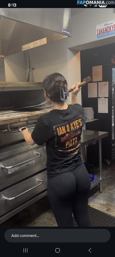 Pizzeria Baddies Meztelen OnlyFans  Kikerült fotó #1