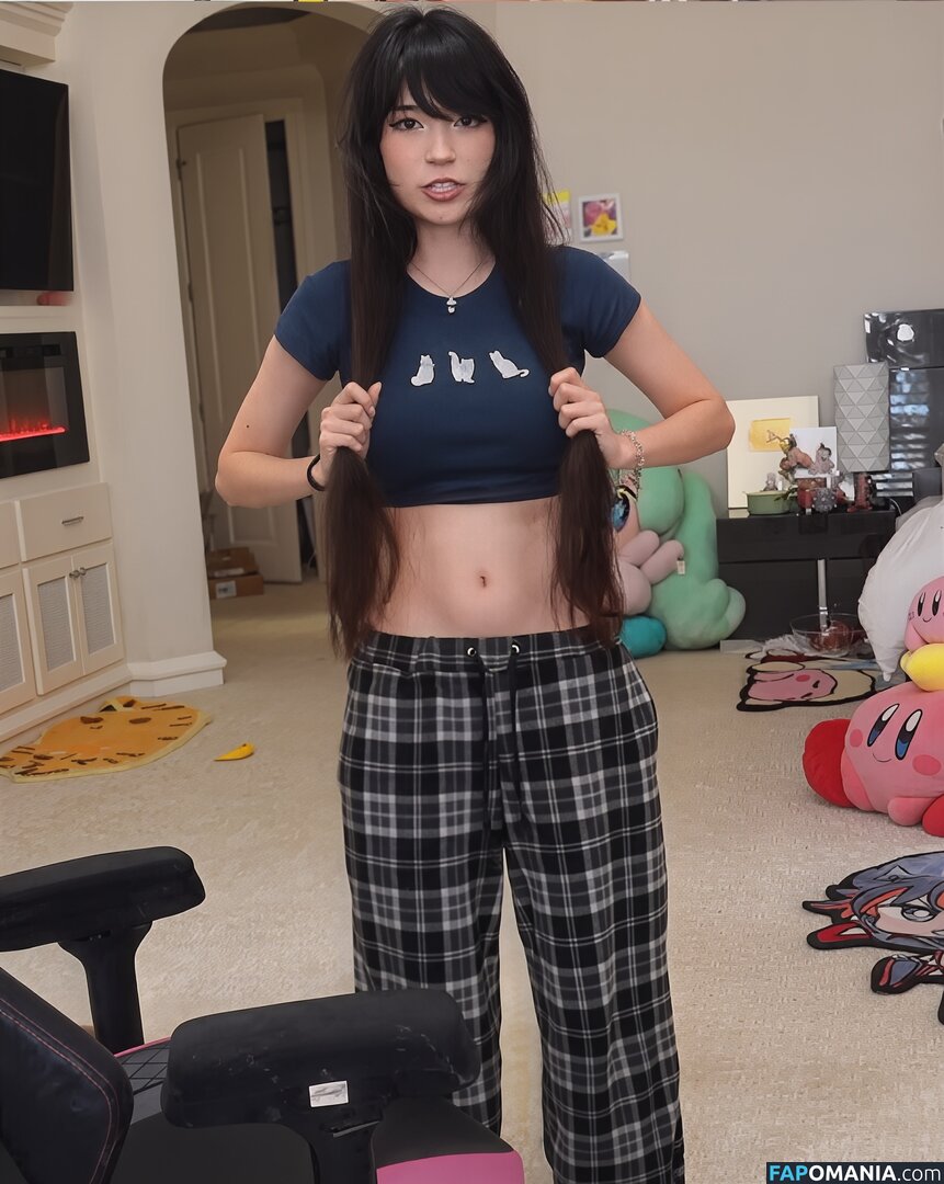Pokimane / pokimanelol Meztelen OnlyFans  Kikerült fotó #18