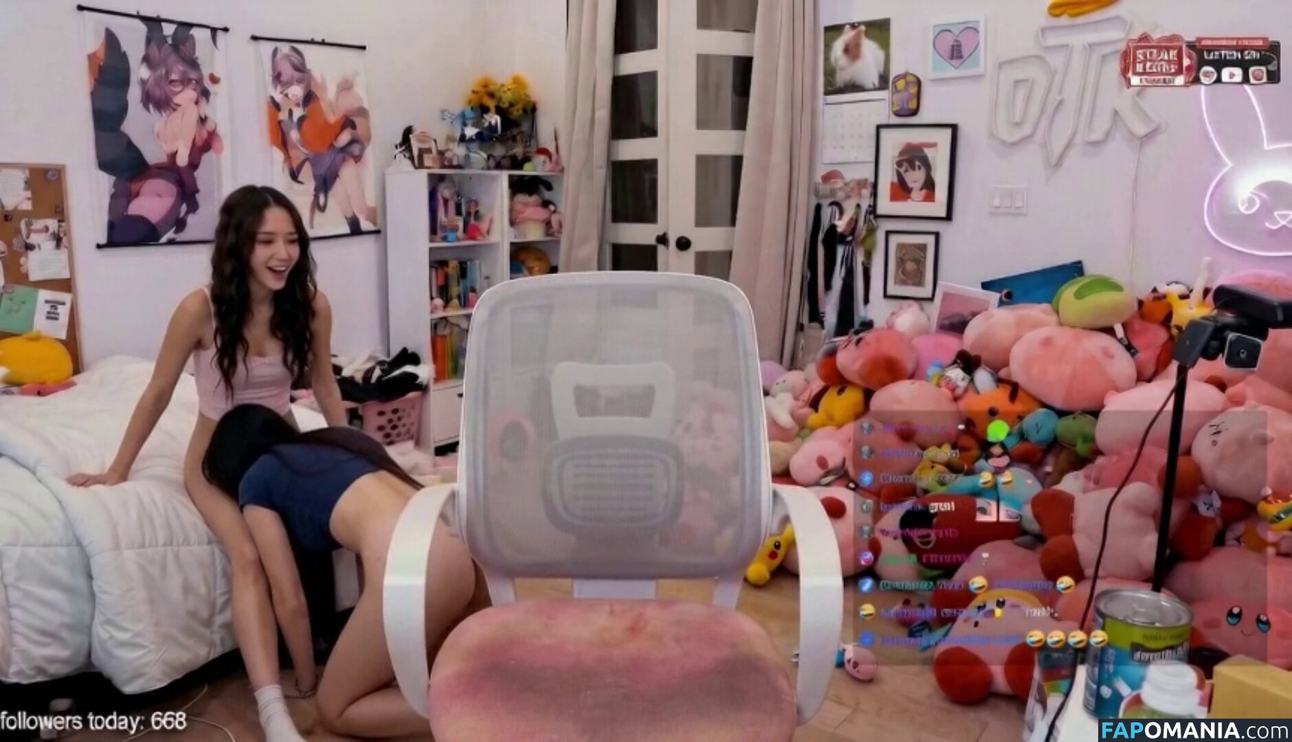 Pokimane / pokimanelol Meztelen OnlyFans  Kikerült fotó #24