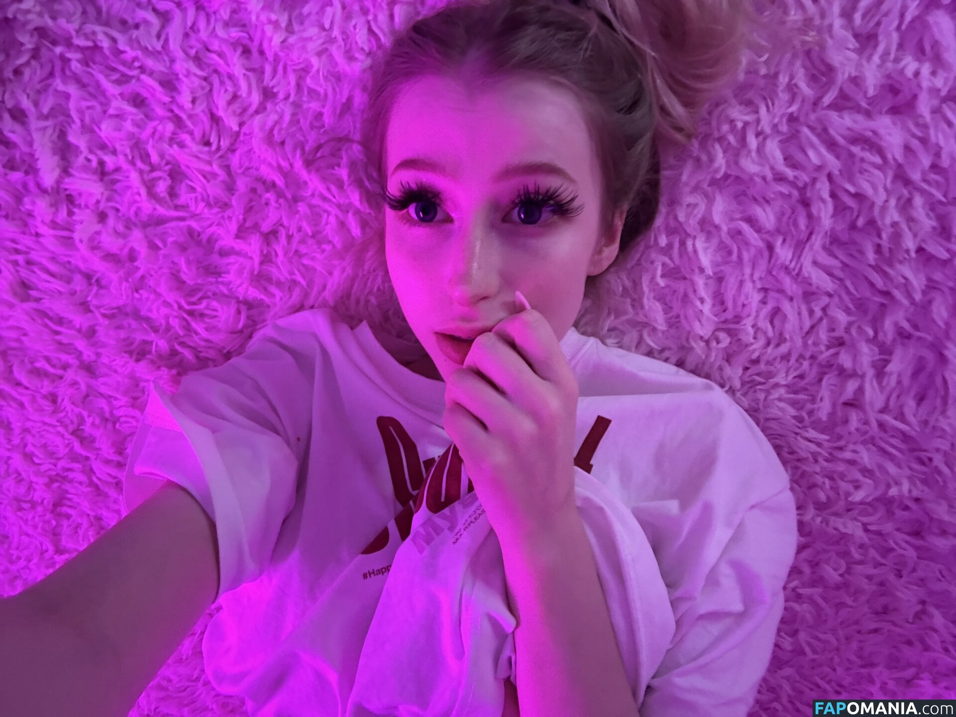 _polina_li_ / polina__li Meztelen OnlyFans  Kikerült fotó #1