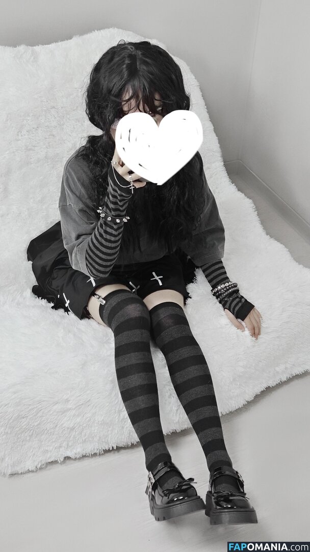 Possumposse99 / itsmesesame / ぽっし Meztelen OnlyFans  Kikerült fotó #2