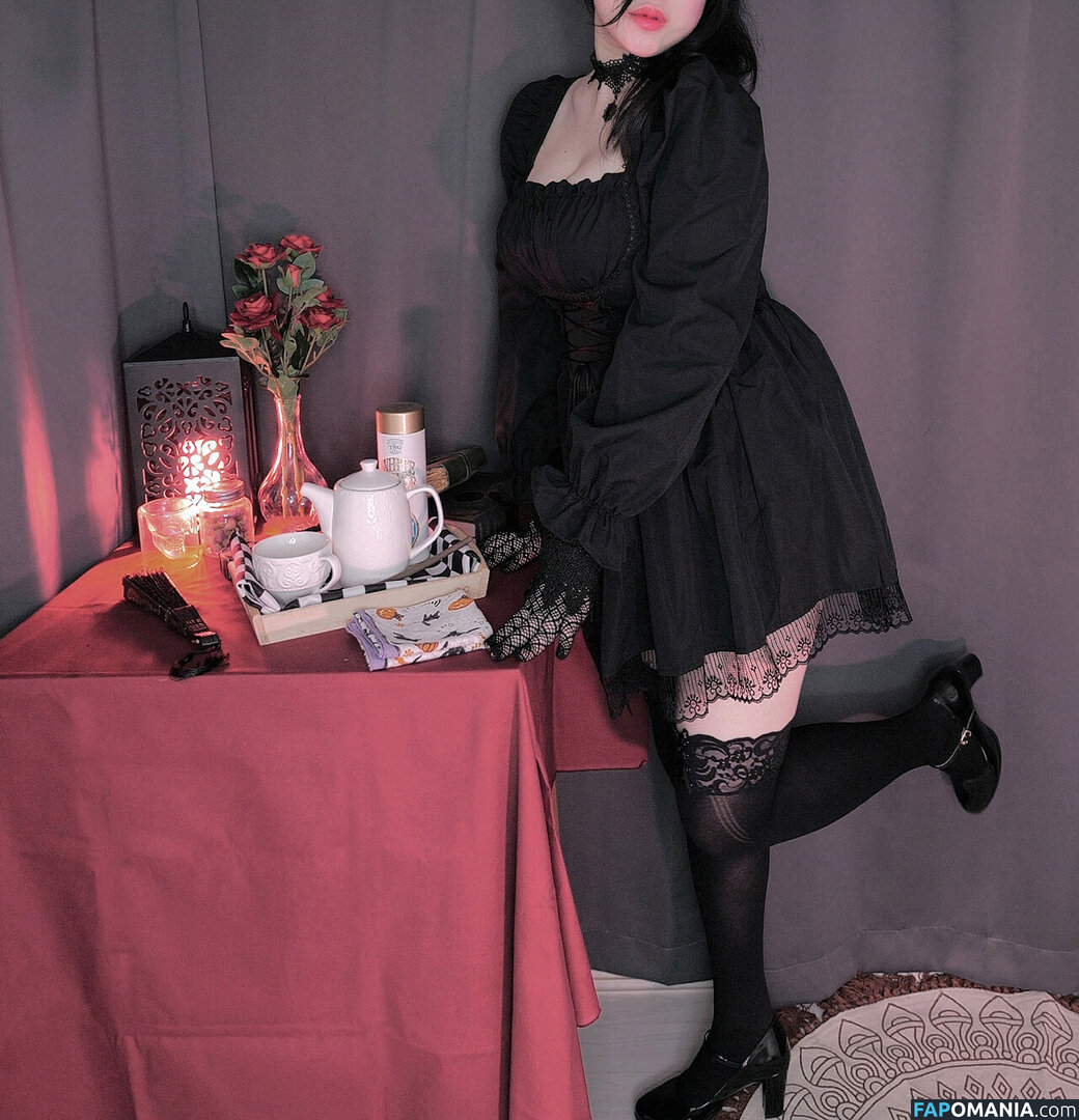 PPOMODOLI / Ppomo / ppomo.asmr Meztelen OnlyFans  Kikerült fotó #1