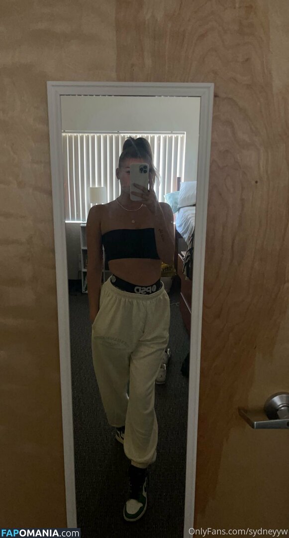preachersdaughter18 / shapiro_villa Meztelen OnlyFans  Kikerült fotó #21