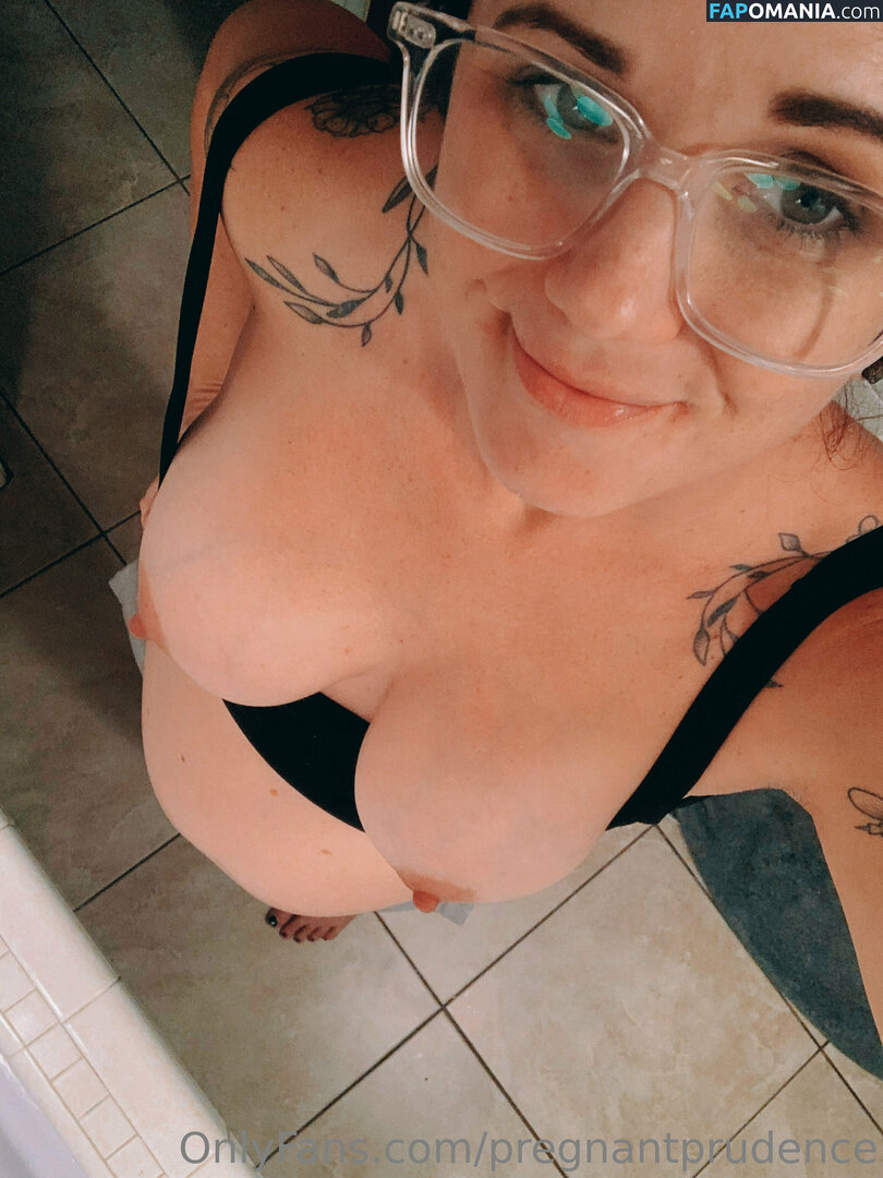 kducketts__ / pregnantprudence Meztelen OnlyFans  Kikerült fotó #27