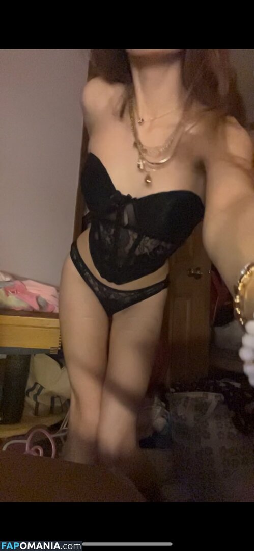 Princess Emy / princess.e.m.y Meztelen OnlyFans  Kikerült fotó #2