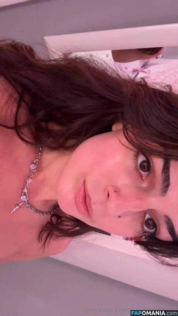 princesslys99 / princesslyss99 Meztelen OnlyFans  Kikerült fotó #3