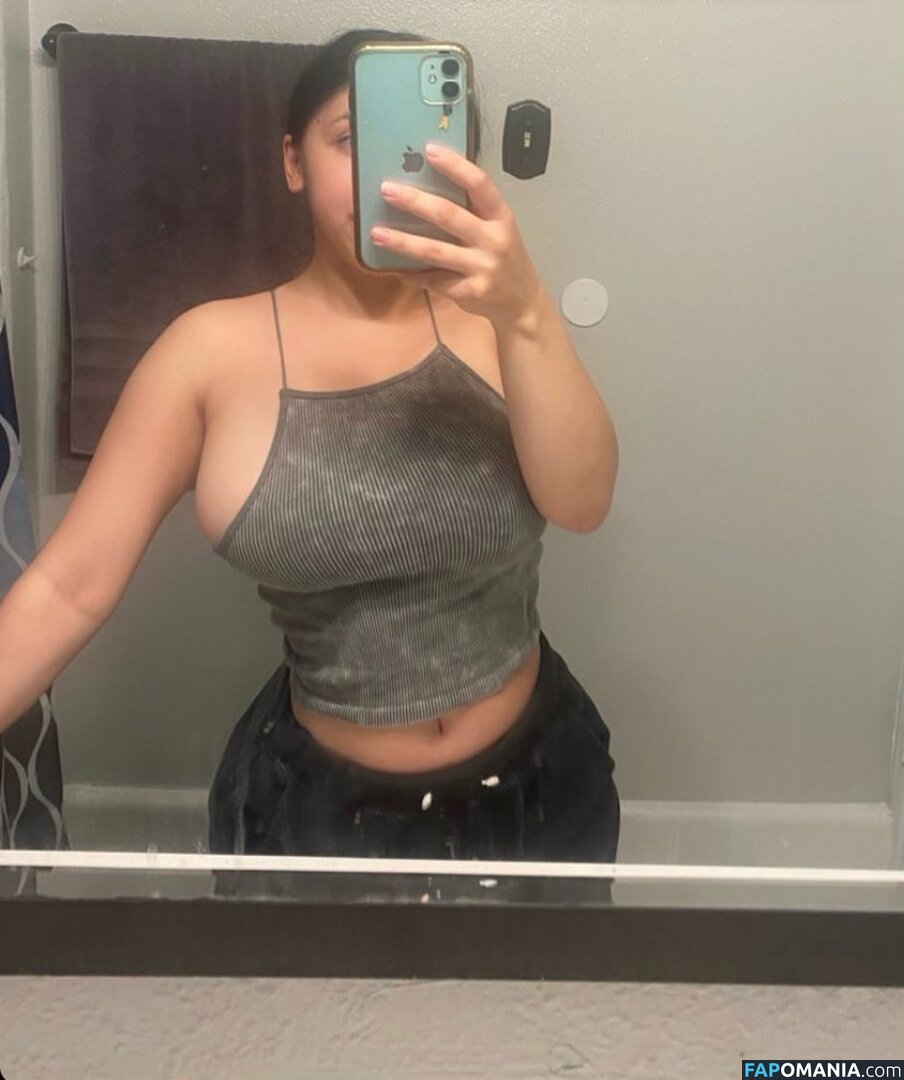 babyemilyver / princessemily / princesssaaemily Meztelen OnlyFans  Kikerült fotó #5