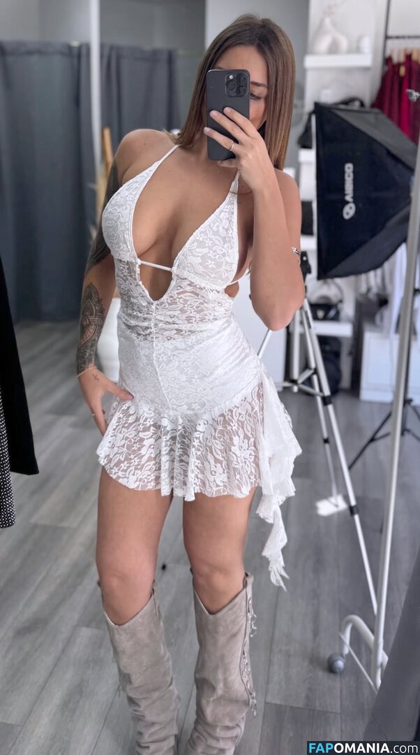 Prirojaas2 / Priscila Rojas / cofco.shoes / https: / prirojaas Meztelen OnlyFans  Kikerült fotó #24