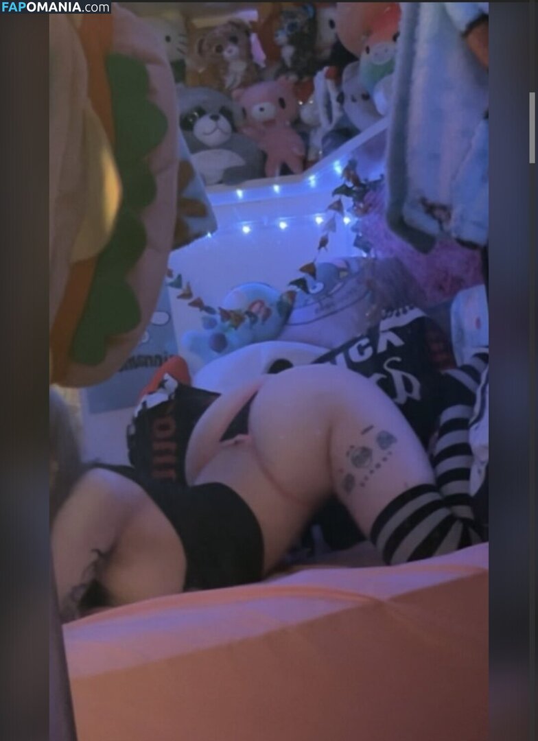PupBunsOfficial / PuppyBuns Meztelen OnlyFans  Kikerült fotó #1