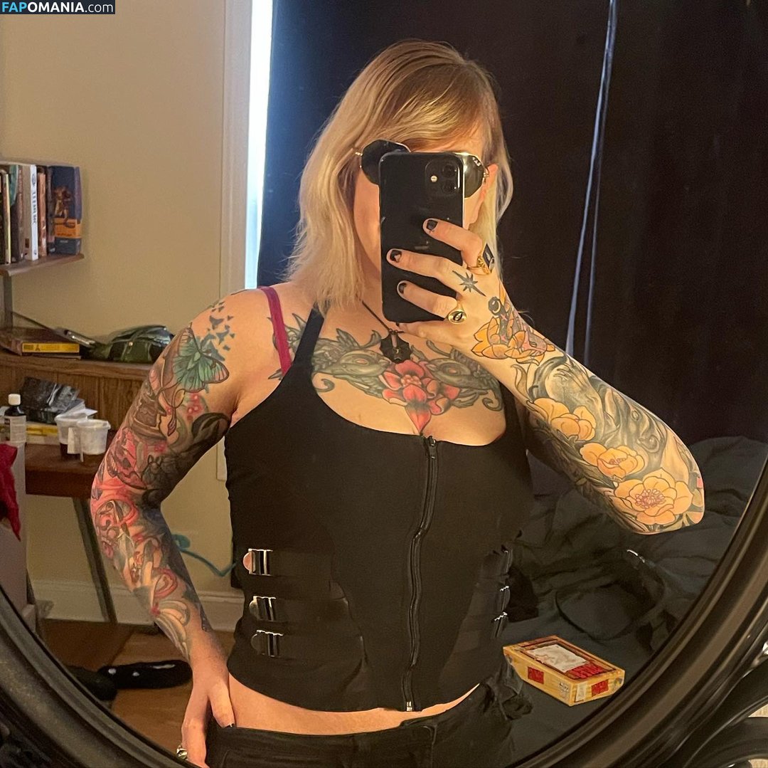 PushingUpRoses / https: / pushinuproses Meztelen OnlyFans  Kikerült fotó #5
