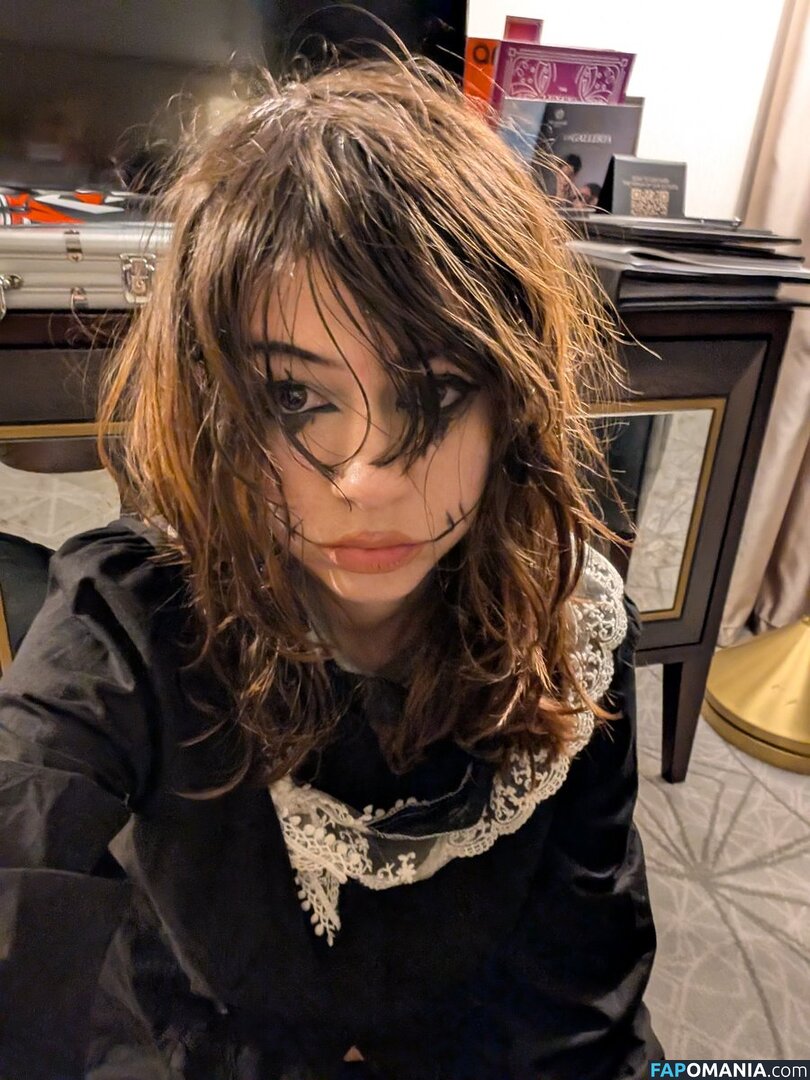 anaamari_ / asonxx / midlested / psyoptrick / pvnks Meztelen OnlyFans  Kikerült fotó #29