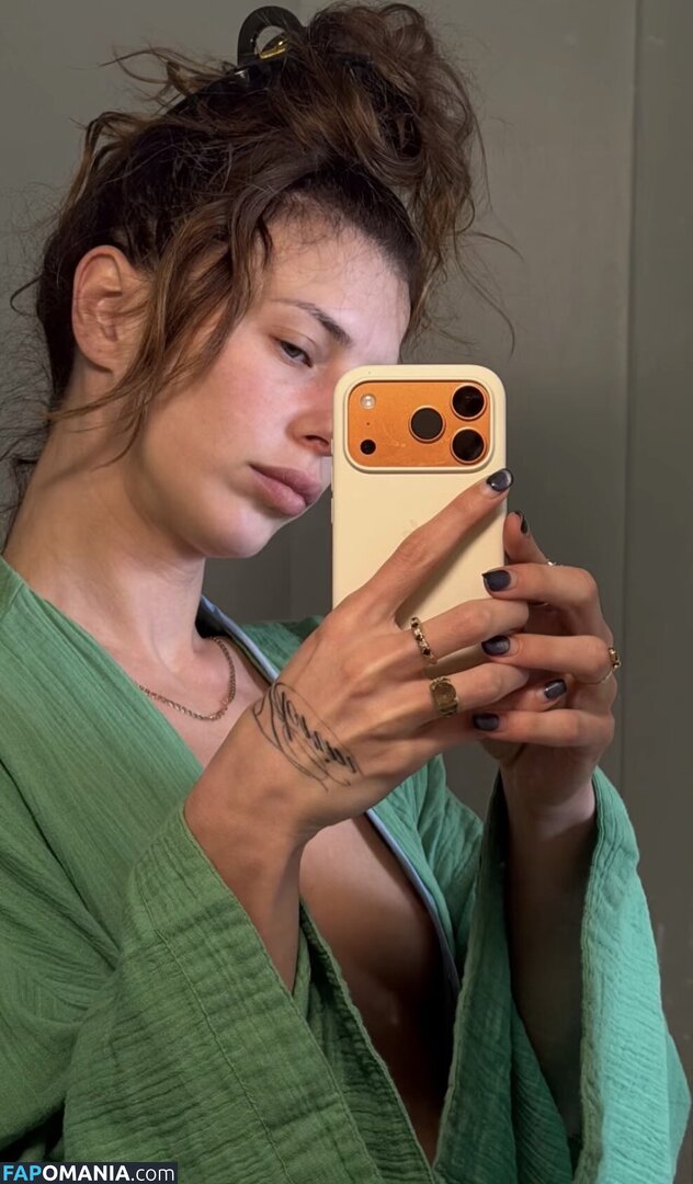 QENDRESALDN / Qendresa / https: / whereisqendresa Meztelen OnlyFans  Kikerült fotó #13