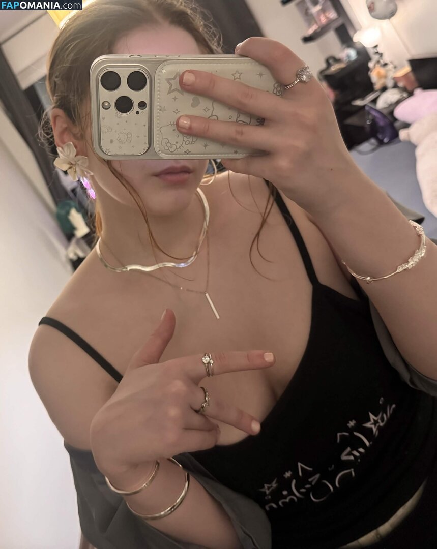 Qiandaiyiyu / Qiandai以宇 / https: Meztelen OnlyFans  Kikerült fotó #47
