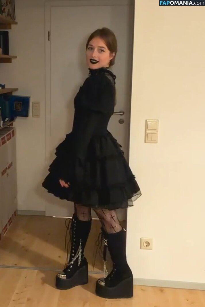 qoqsik / qoqsik1 Meztelen OnlyFans  Kikerült fotó #16