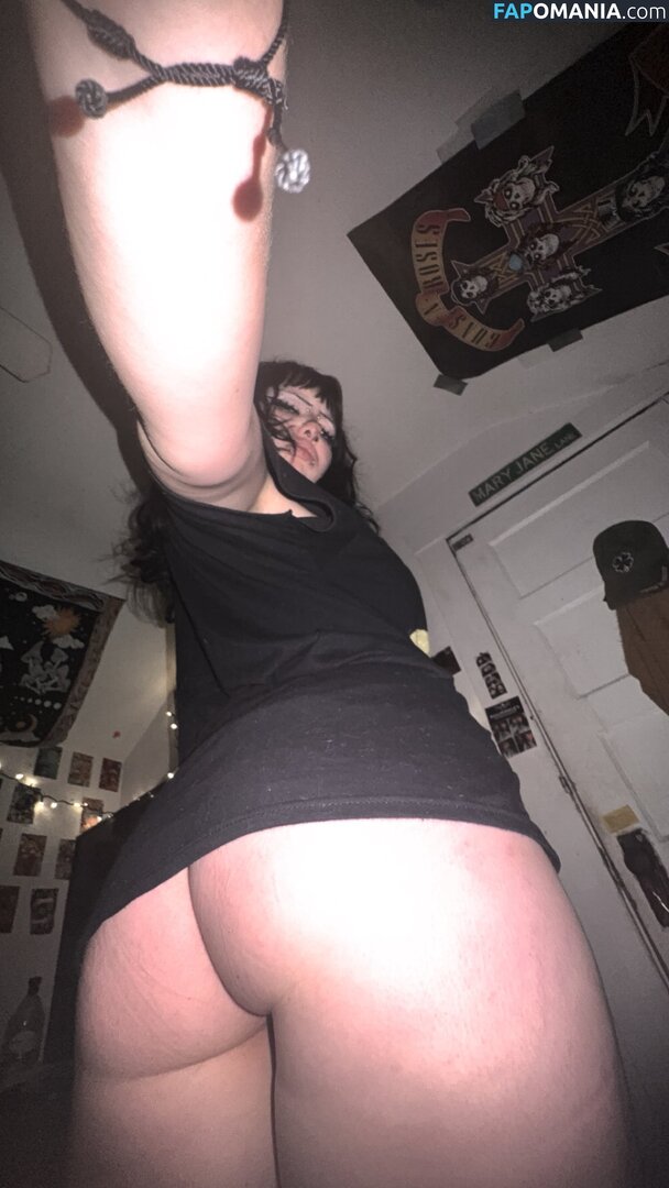 Queenemeraldrose / thequeenemeraldrose Meztelen OnlyFans  Kikerült fotó #17