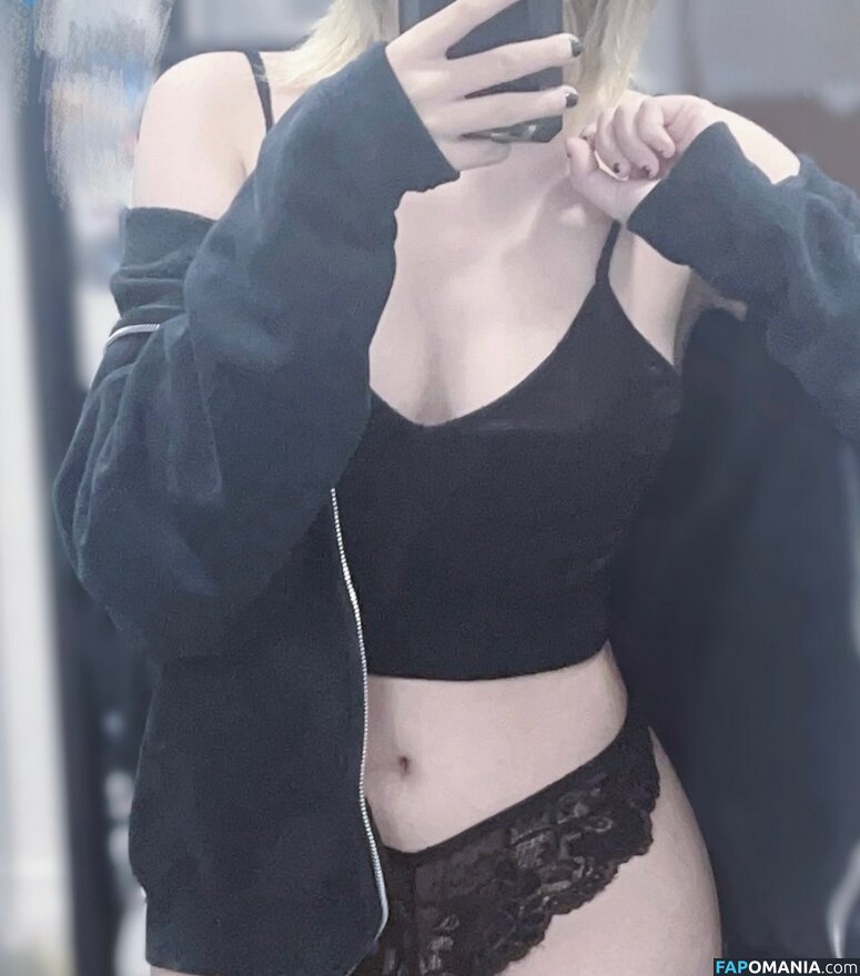 cw / https: / rabbit_poem / rabbitpoem Meztelen OnlyFans  Kikerült fotó #6