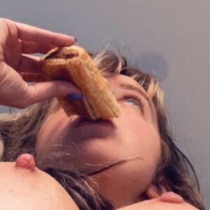 Rach Danderfield