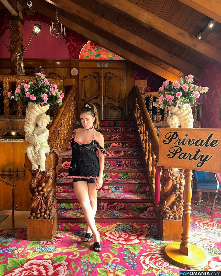 Rachel Anne Sennott / treaclychild Meztelen OnlyFans  Kikerült fotó #55