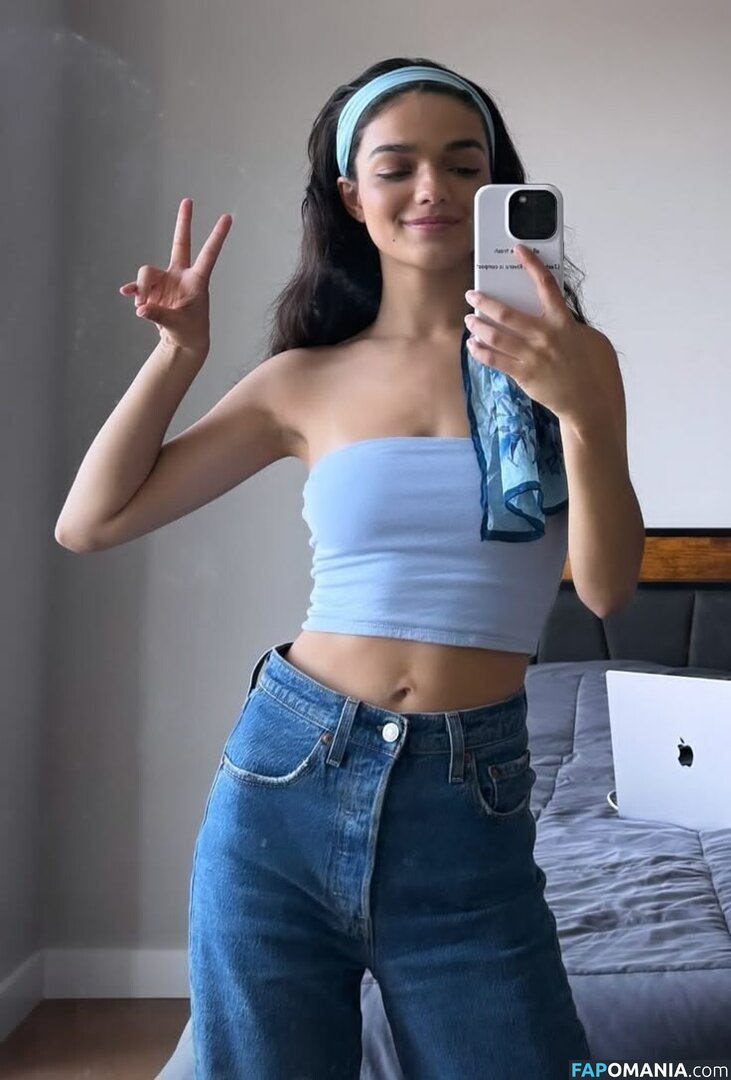 Rachel Zegler / rachelzegler / rachmariexoxo Meztelen OnlyFans  Kikerült fotó #865