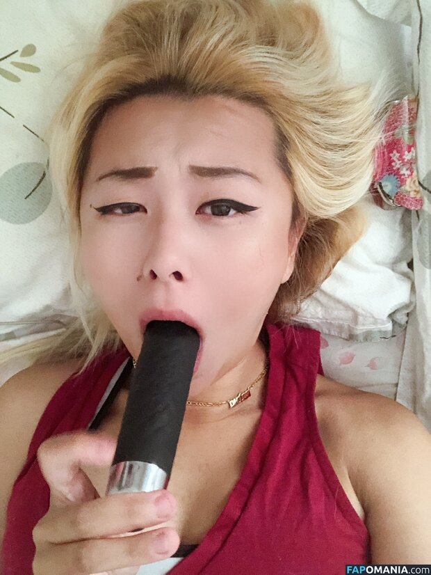 OmgItzRaina / Raina Huang / RainaisCrazy Meztelen OnlyFans  Kikerült fotó #19