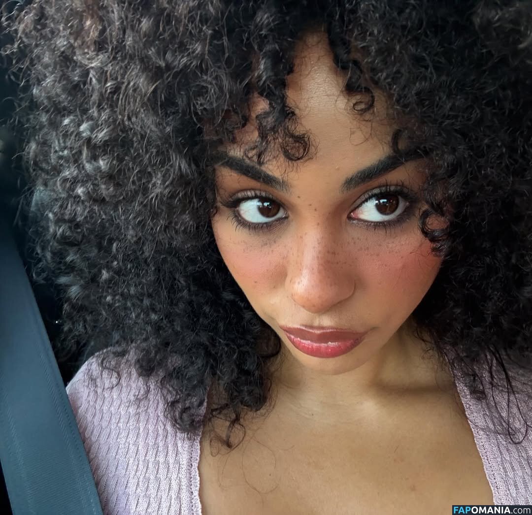 Raina Morris / quakerraina Meztelen OnlyFans  Kikerült fotó #1