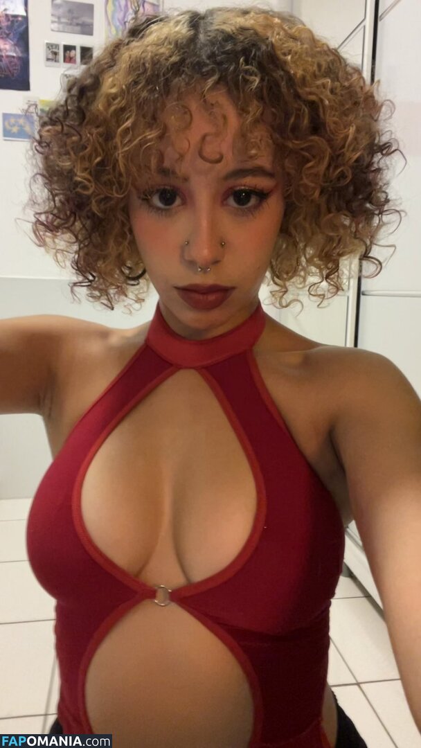 RamonaDods / Ramonafods / https: / pudimde4leites Meztelen OnlyFans  Kikerült fotó #1