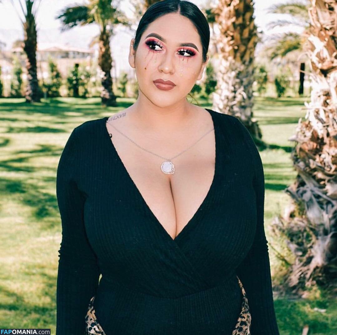 realroses / roserayy Meztelen OnlyFans  Kikerült fotó #4