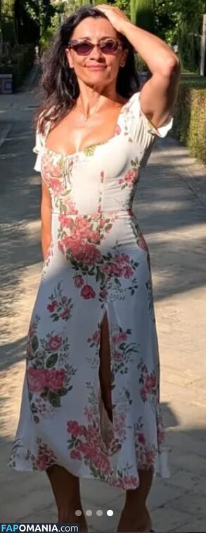 Rebecca Sarker Meztelen OnlyFans  Kikerült fotó #3